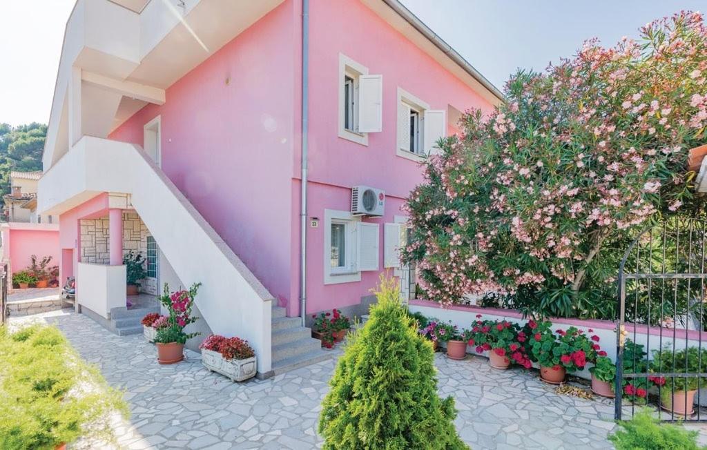 Jan 1 Apartamento Pula